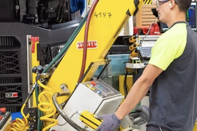 Visuel référence Transports - Renault Trucks